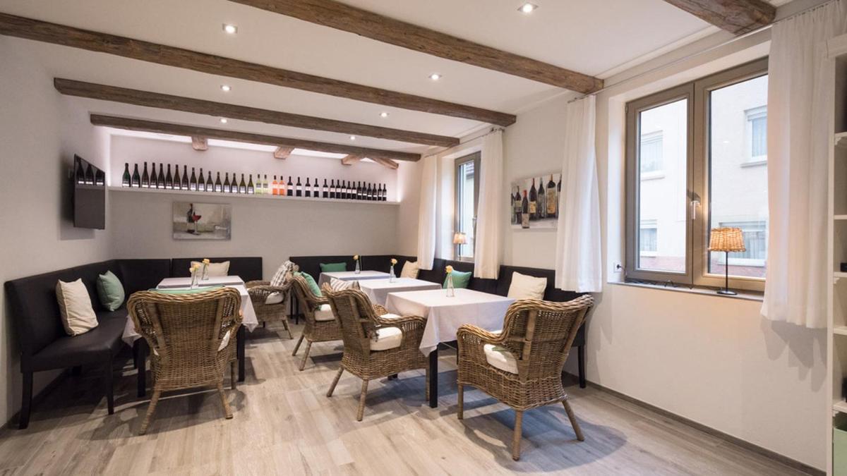 Exnicrum Wein . Genuss . Hotel Hessigheim エクステリア 写真